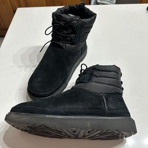 Genuine UGG Australia Men’s Classic Mini Lace-Up Weather Boots Black US 11 /EU44